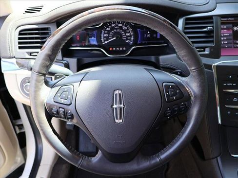 Used 2013 Lincoln MKS FWD image 13