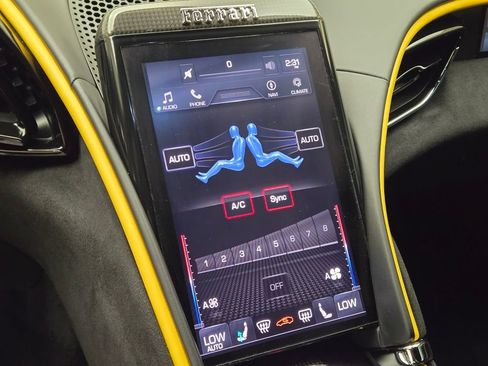 Used 2024 Ferrari Roma RWD image 34