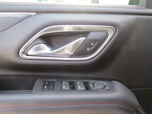 Used 2023 Chevrolet Tahoe RST image 18