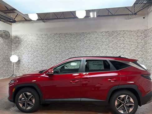 New 2026 Hyundai Tucson SEL w/ Tow & Go Package FWD image 4
