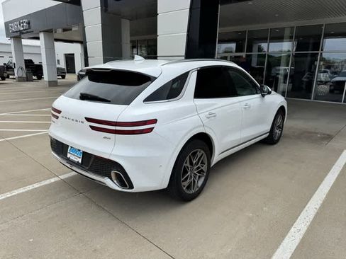 Used 2022 Genesis GV70 2.5T w/ Advanced Package AWD/4WD image 2