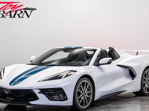 Used 2024 Chevrolet Corvette Stingray Preferred Conv w/ 2LT image 1