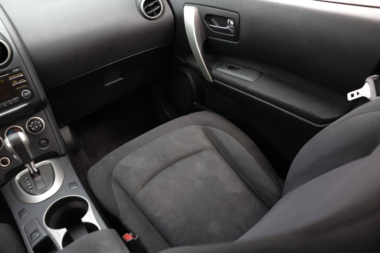 Used 2013 Nissan Rogue S w/ Special Edition Pkg AWD/4WD image 23