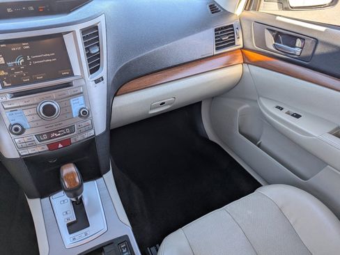 Used 2013 Subaru Outback 3.6R Limited w/ Popular Pkg 3 image 18