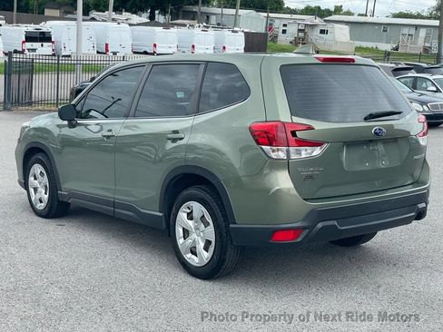 Used 2021 Subaru Forester AWD/4WD image 5