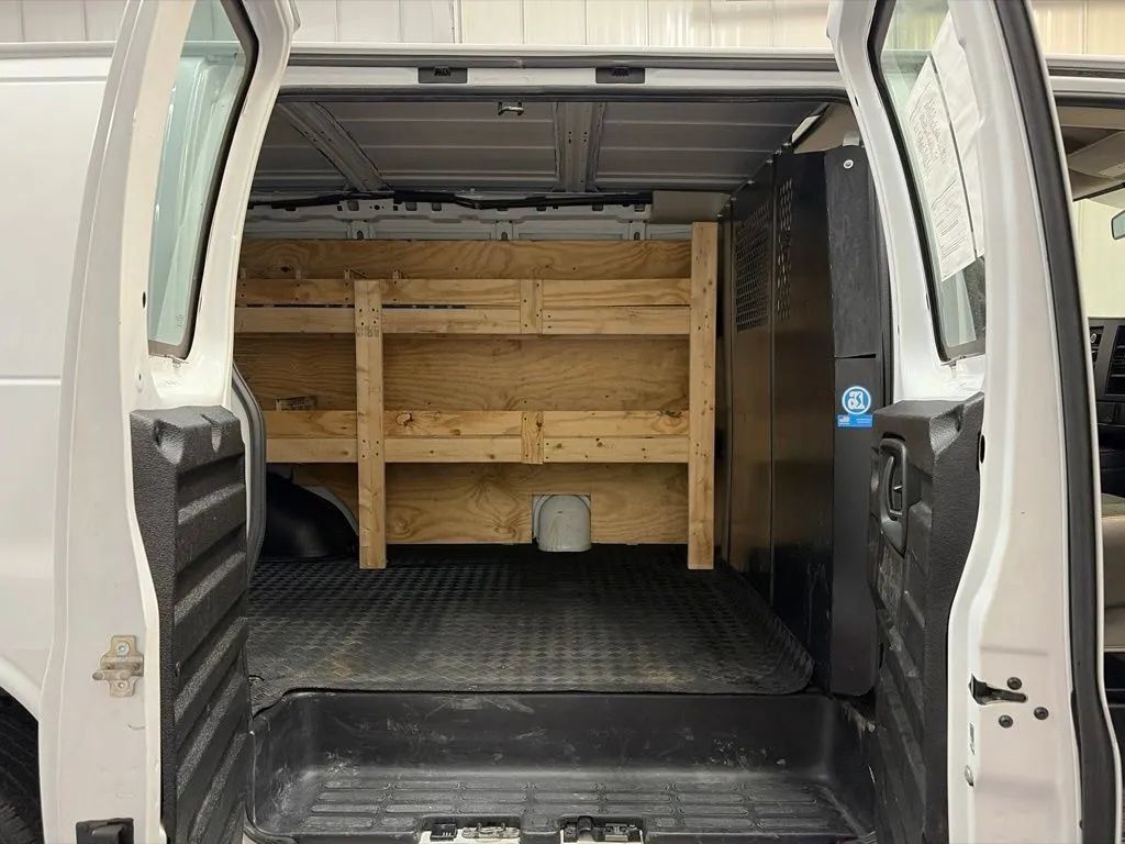 Used 2023 GMC Savana 2500 w/ Driver Convenience Package RWD image 15