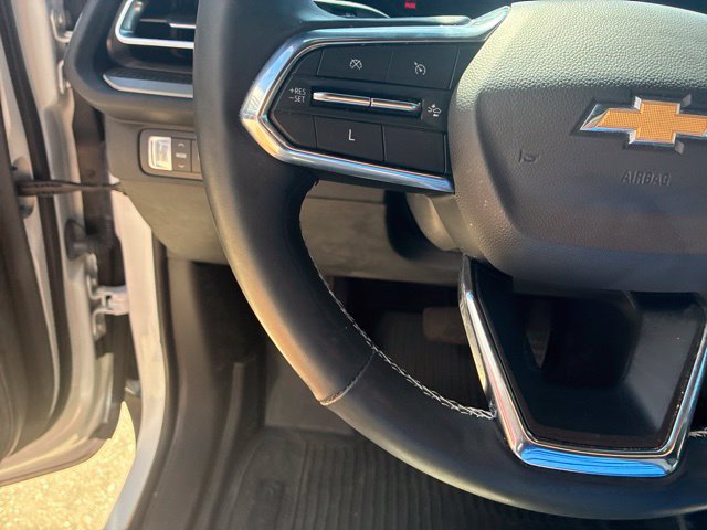 Used 2024 Chevrolet Traverse LT w/ LPO, Floor Liner Package FWD image 22