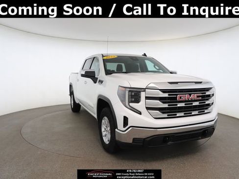 Used 2023 GMC Sierra 1500 SLE image 29