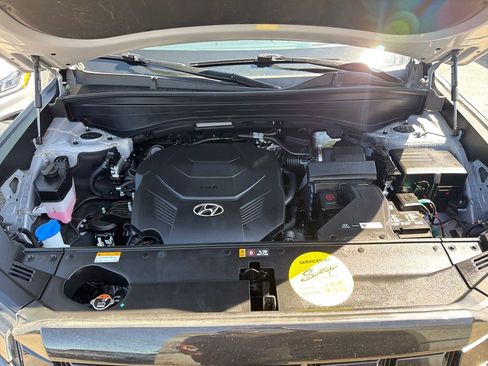 Used 2025 Hyundai Palisade Limited FWD image 26