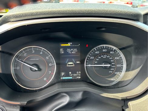 Used 2019 Subaru Crosstrek 2.0i Limited w/ Moonroof Package AWD/4WD image 18
