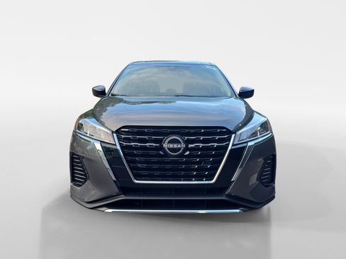 Certified 2023 Nissan Kicks S FWD image 9