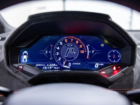 Used 2024 Lamborghini Huracan Sterrato AWD/4WD image 40