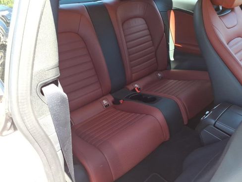 Used 2023 Mercedes-Benz C 300 4MATIC Coupe image 10