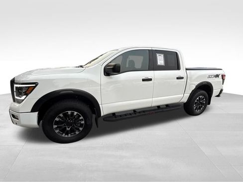 Used 2024 Nissan Titan PRO-4X w/ Pro-4x Utility Package AWD/4WD image 2