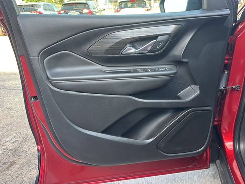Certified 2023 GMC Terrain SLE w/ Elevation Edition AWD/4WD image 14