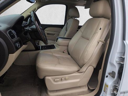 Used 2012 GMC Yukon Denali image 15