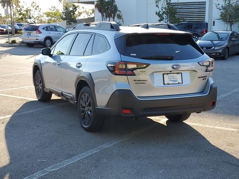 Used 2025 Subaru Outback Onyx Edition XT image 6