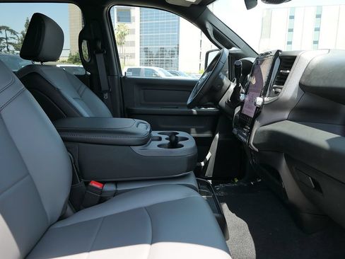 New 2026 RAM 3500 Tradesman AWD/4WD image 25
