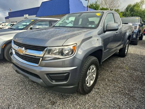 Used 2020 Chevrolet Colorado W/T w/ WT Convenience Package RWD image 3