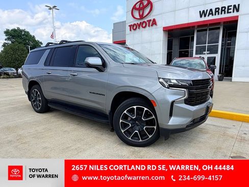 Used 2023 Chevrolet Suburban RST w/ Luxury Package AWD/4WD image 1
