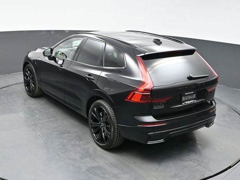 New 2026 Volvo XC60 T8 Ultra w/ Climate Package AWD/4WD image 37