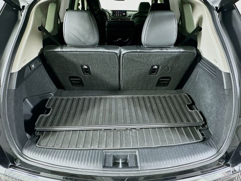 Used 2022 Acura MDX FWD image 29