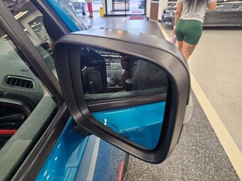 Used 2019 Jeep Renegade Trailhawk w/ Cold Weather Group II image 36