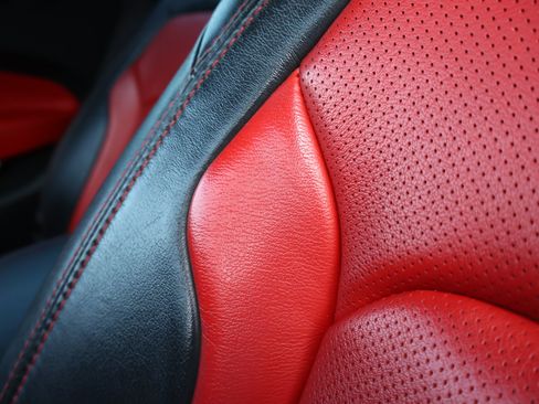 Used 2016 Chevrolet Camaro LT RWD image 12