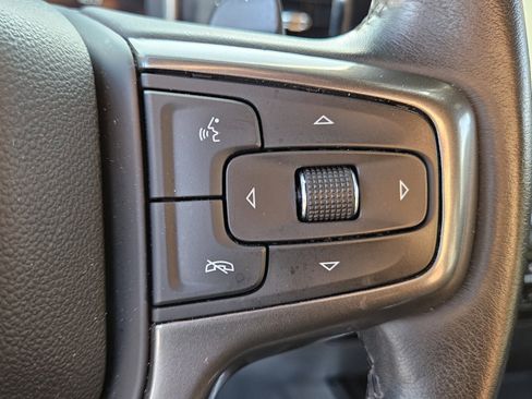 Used 2023 Chevrolet Silverado 1500 ZR2 w/ Technology Package image 39