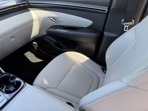 Used 2023 Hyundai Tucson Limited FWD image 18