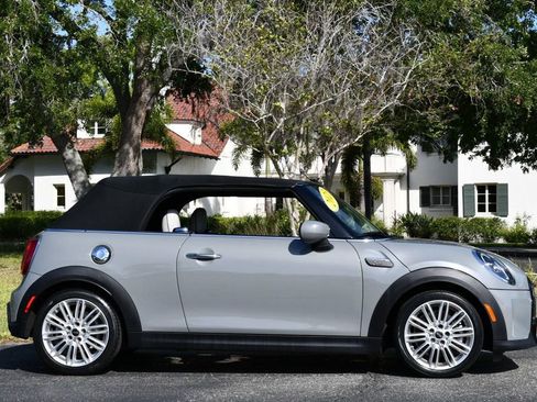 Used 2023 MINI Cooper S w/ Signature Upholstery Package FWD image 48