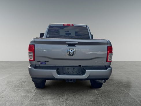 Used 2024 RAM 2500 Big Horn w/ Sport Appearance Package AWD/4WD image 4