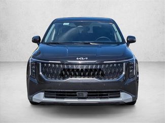 Used 2025 Kia Carnival video 2