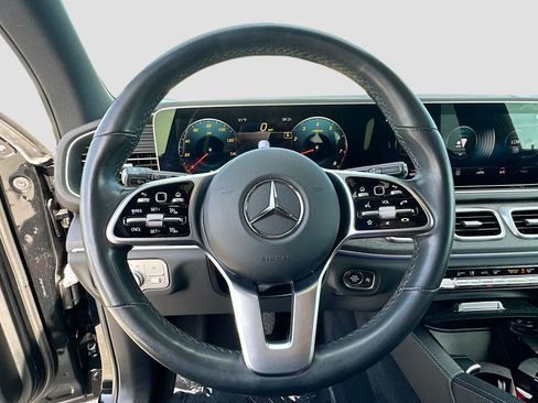 Used 2022 Mercedes-Benz GLE 350 4MATIC image 11