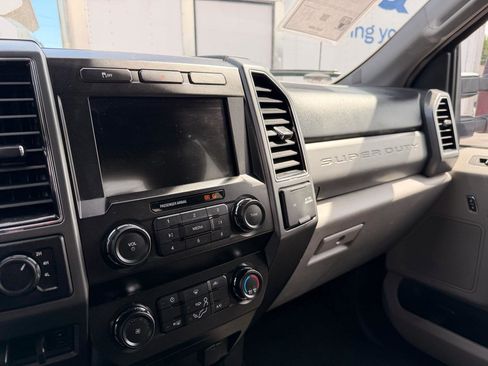 Used 2020 Ford F350 XLT w/ XLT Value Package AWD/4WD image 26