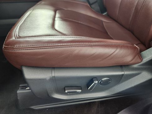 Certified 2022 Ford Expedition Limited image 13