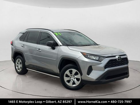 Used 2021 Toyota RAV4 LE FWD image 1
