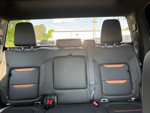 Used 2020 GMC Sierra 1500 AT4 AWD/4WD image 22
