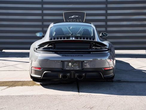 Used 2025 Porsche 911 Carrera 4 GTS w/ Premium Package AWD/4WD image 15