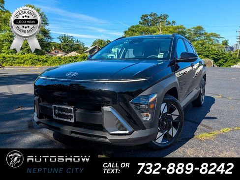 Used 2024 Hyundai Kona SEL FWD image 1
