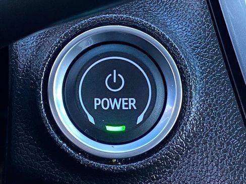 Used 2023 Chevrolet Bolt LT image 16