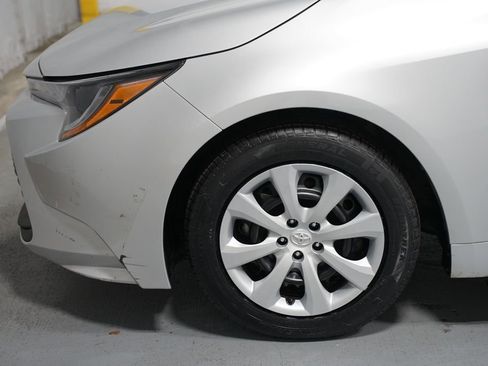 Certified 2024 Toyota Corolla LE image 5