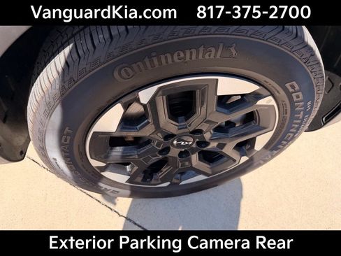 Used 2025 Kia Sorento S w/ Panoramic Sunroof Package FWD image 11