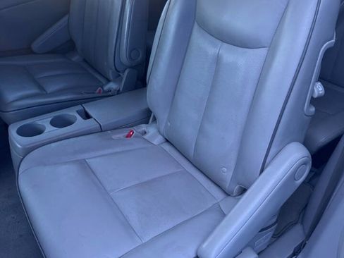 Used 2013 Nissan Quest SL w/ Protection Pkg image 18
