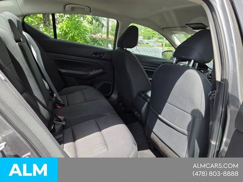 Used 2025 Nissan Altima 2.5 SV FWD image 15