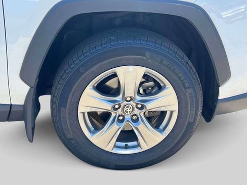Certified 2023 Toyota RAV4 XLE w/ Convenience Package AWD/4WD image 15