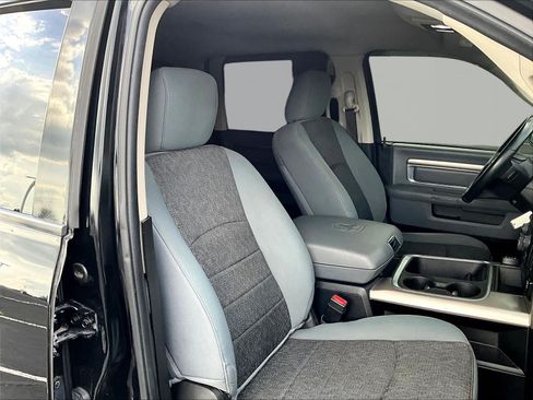 Used 2019 RAM 1500 Lone Star RWD image 29