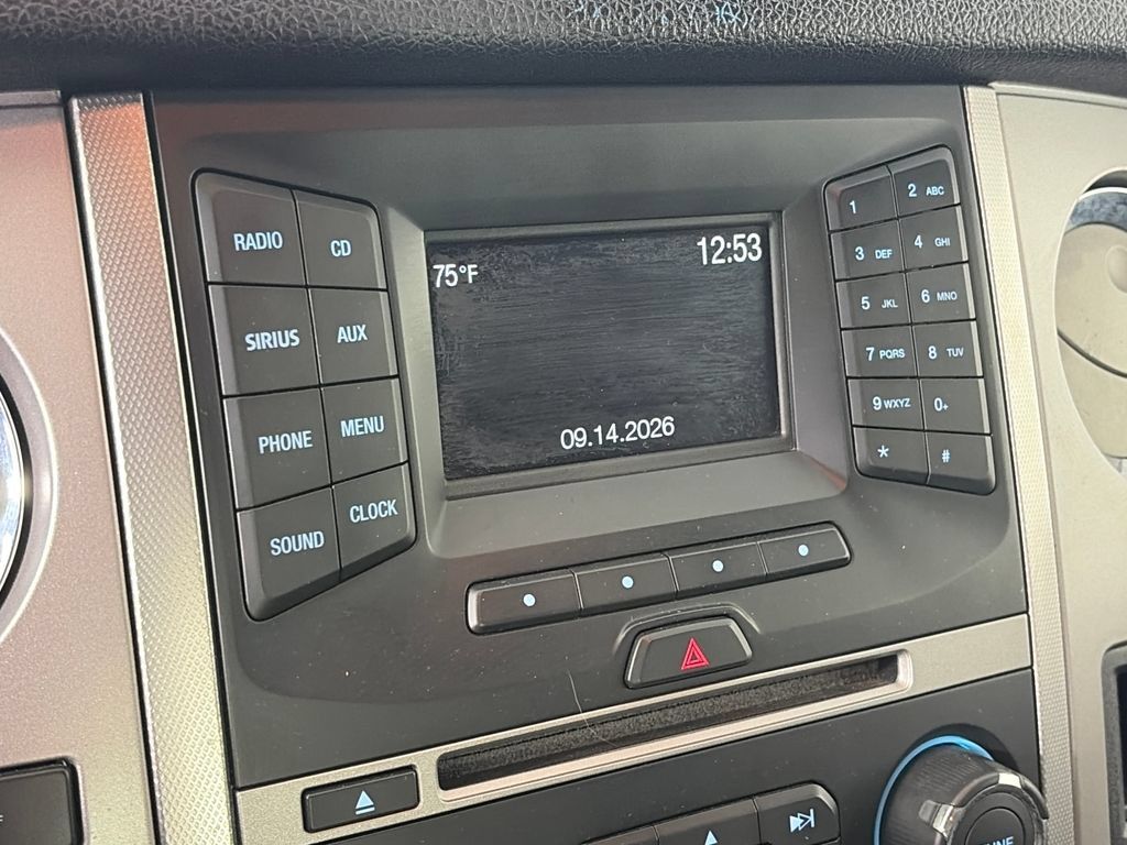 Used 2017 Ford Expedition XLT AWD/4WD image 19