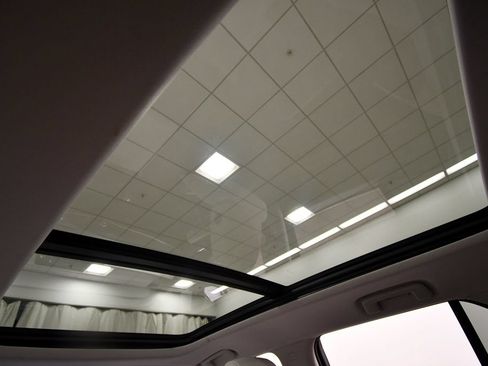 Certified 2025 Honda Prologue Elite image 16