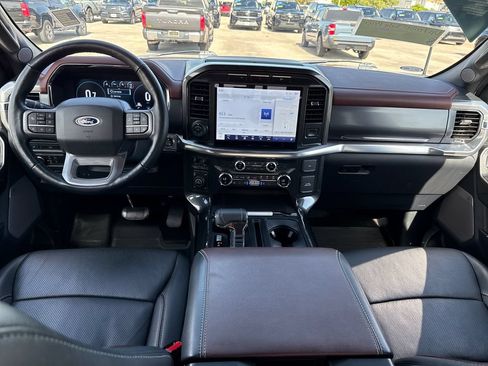 Used 2021 Ford F150 Lariat w/ Equipment Group 502A High AWD/4WD image 6